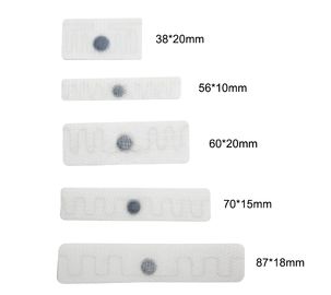 Etichette passive dell'abbigliamento di frequenza ultraelevata Rfid, etichette lavabili tessute di Smart della lavanderia di frequenza ultraelevata
