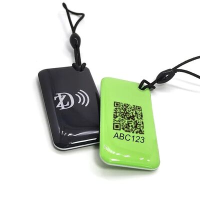 Disegno personalizzato impermeabile programmabile MIFARE Classic EV1 1K/4K NFC RFID portachiavi epossidici per access control key tag